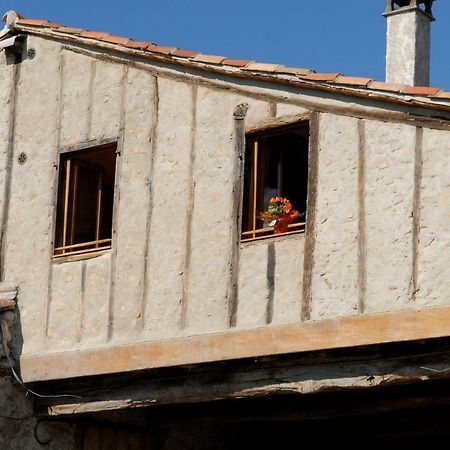 Gite Fermier De Saint-Lizier Exterior foto